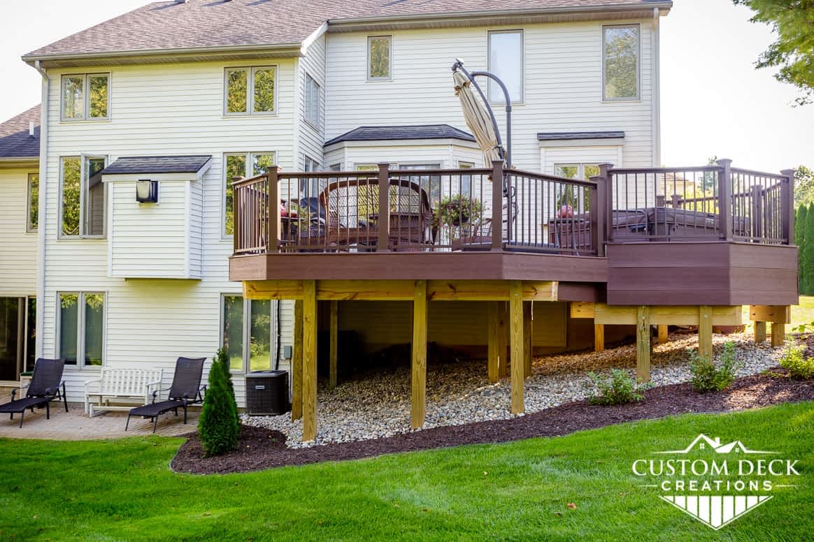 Side view of a 2nd story deck off the back of a home in Brighton Michigan