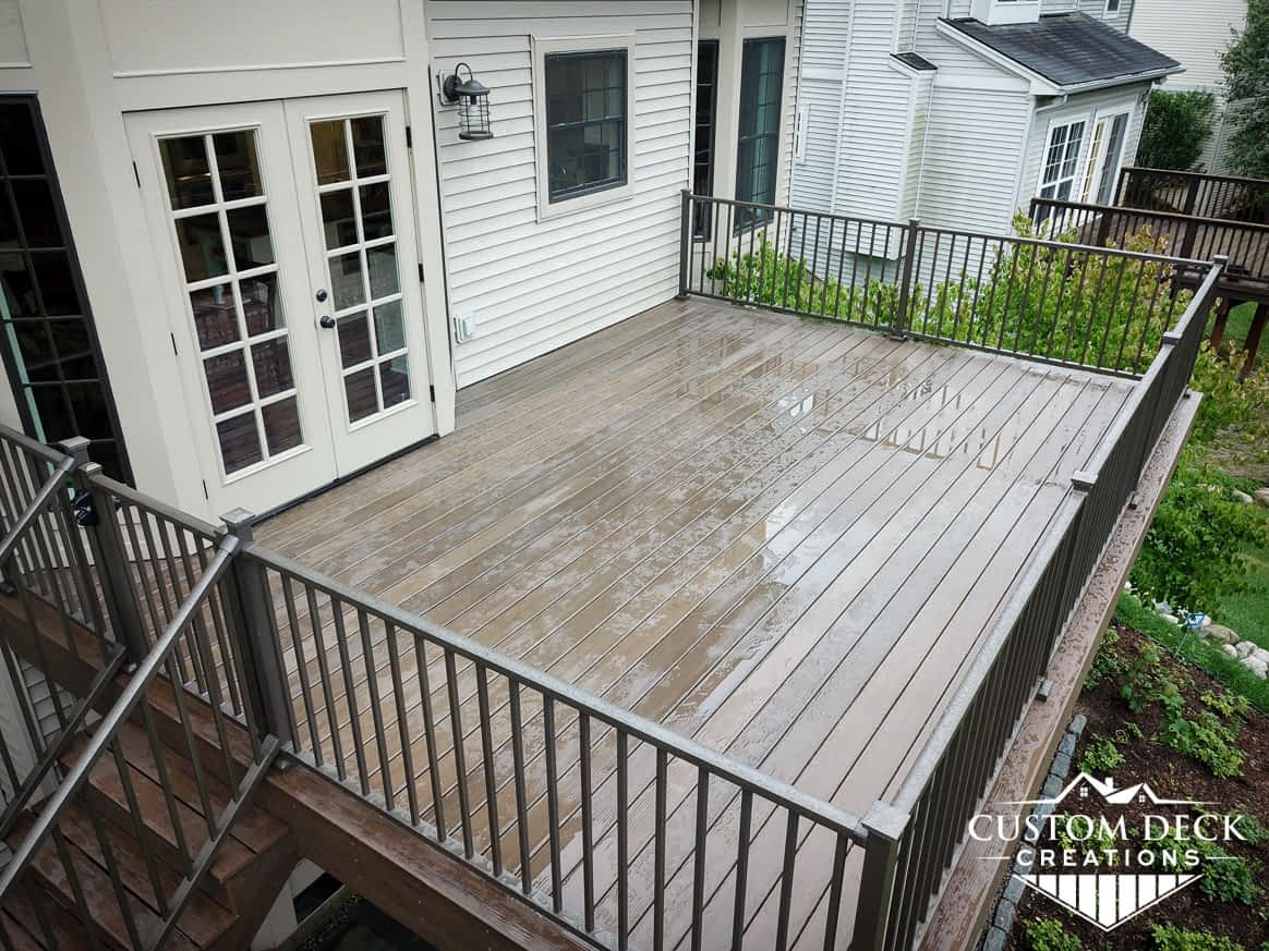 Aerial view of a 2nd story backyard deck